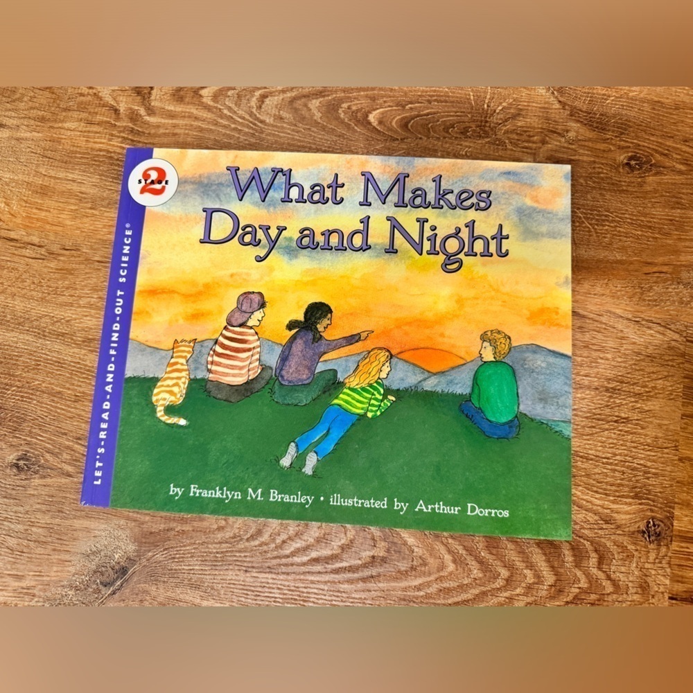 What Makes Day and Night kids book​​​​​​​